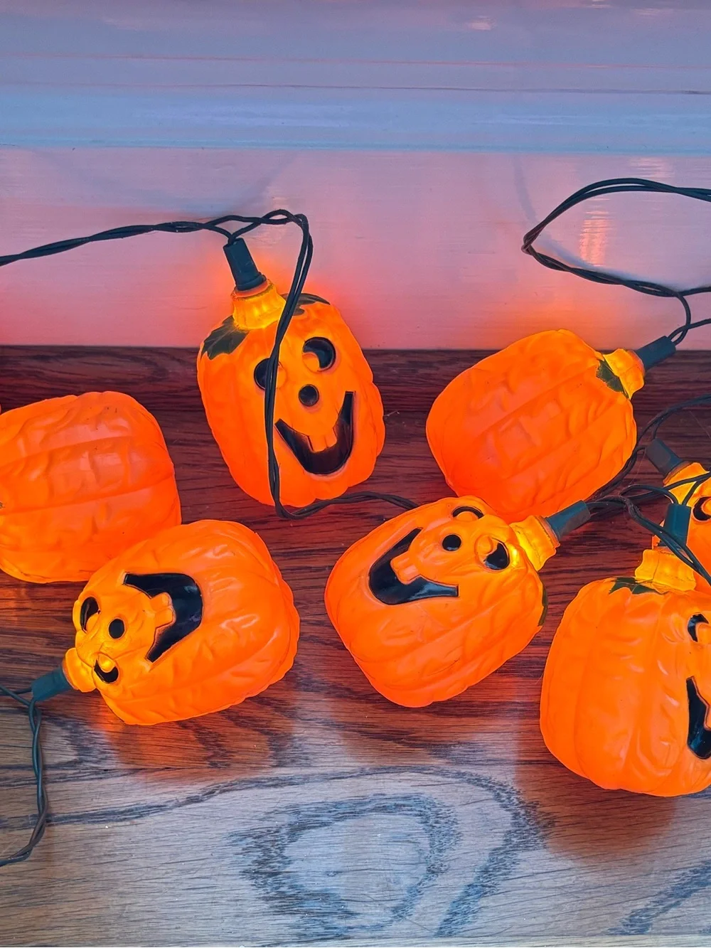 Vintage Halloween Pumpkin String Lights Jack O Lantern 10.8 Feet Blow Mold
